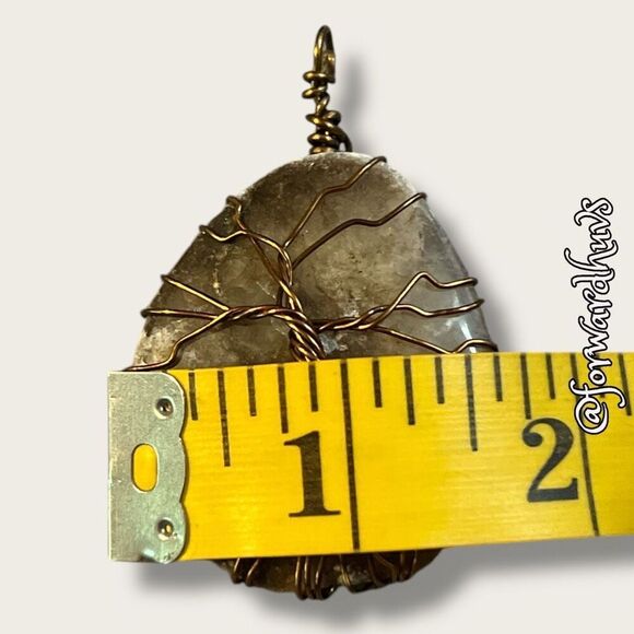 Tree of Life Wire-Wrapped Stone Pendant – Natural Elegance - Picture 6 of 8